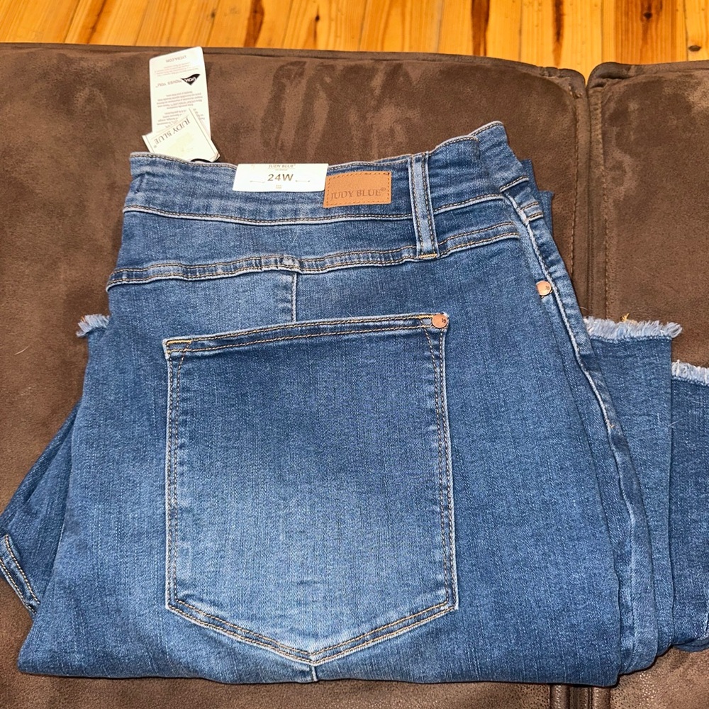 Judy Blue Super Flare jeans